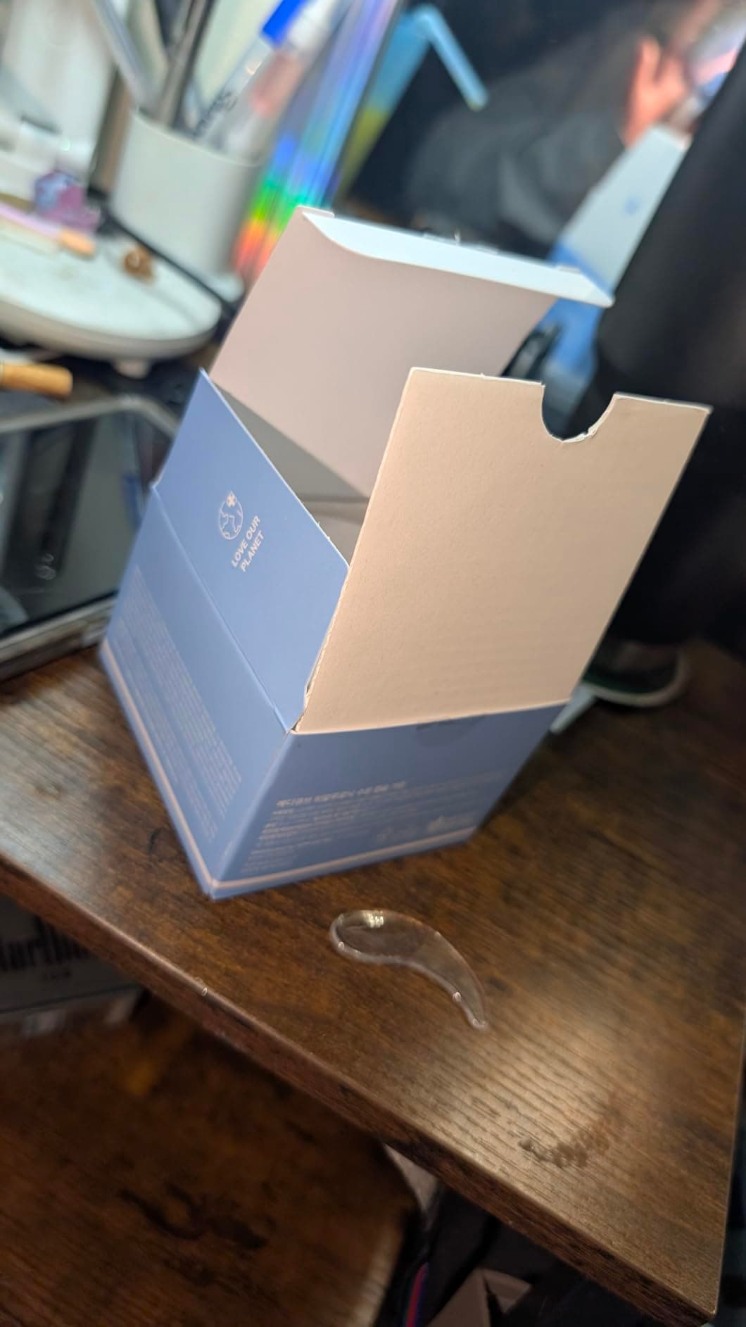 Photo from Rae Somfin's review