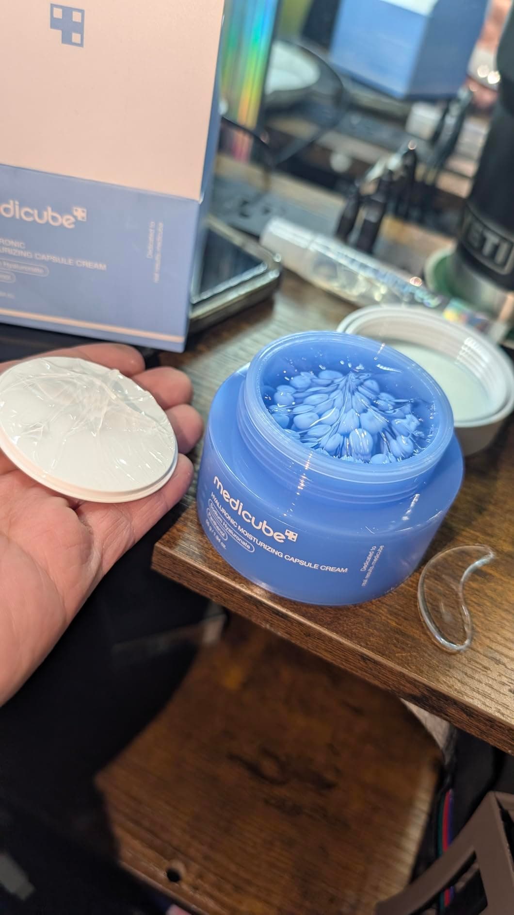 Photo from Rae Somfin's review